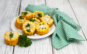 boiled corn on the cob